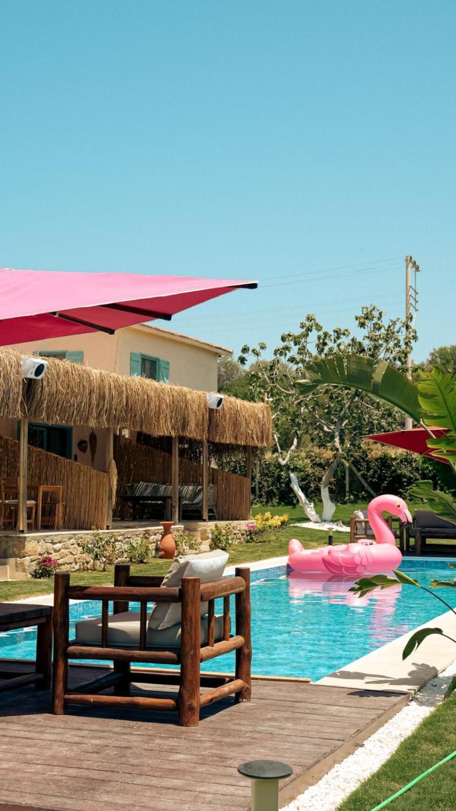 Ride And Stay Çeşme Exteriör bild