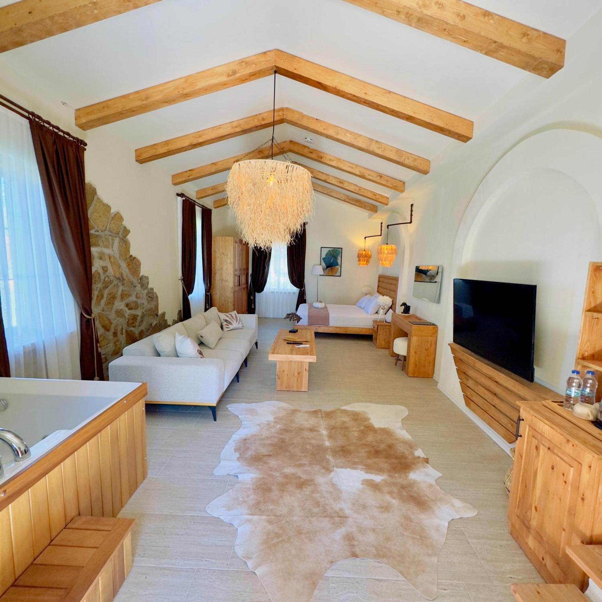Ride And Stay Çeşme Exteriör bild
