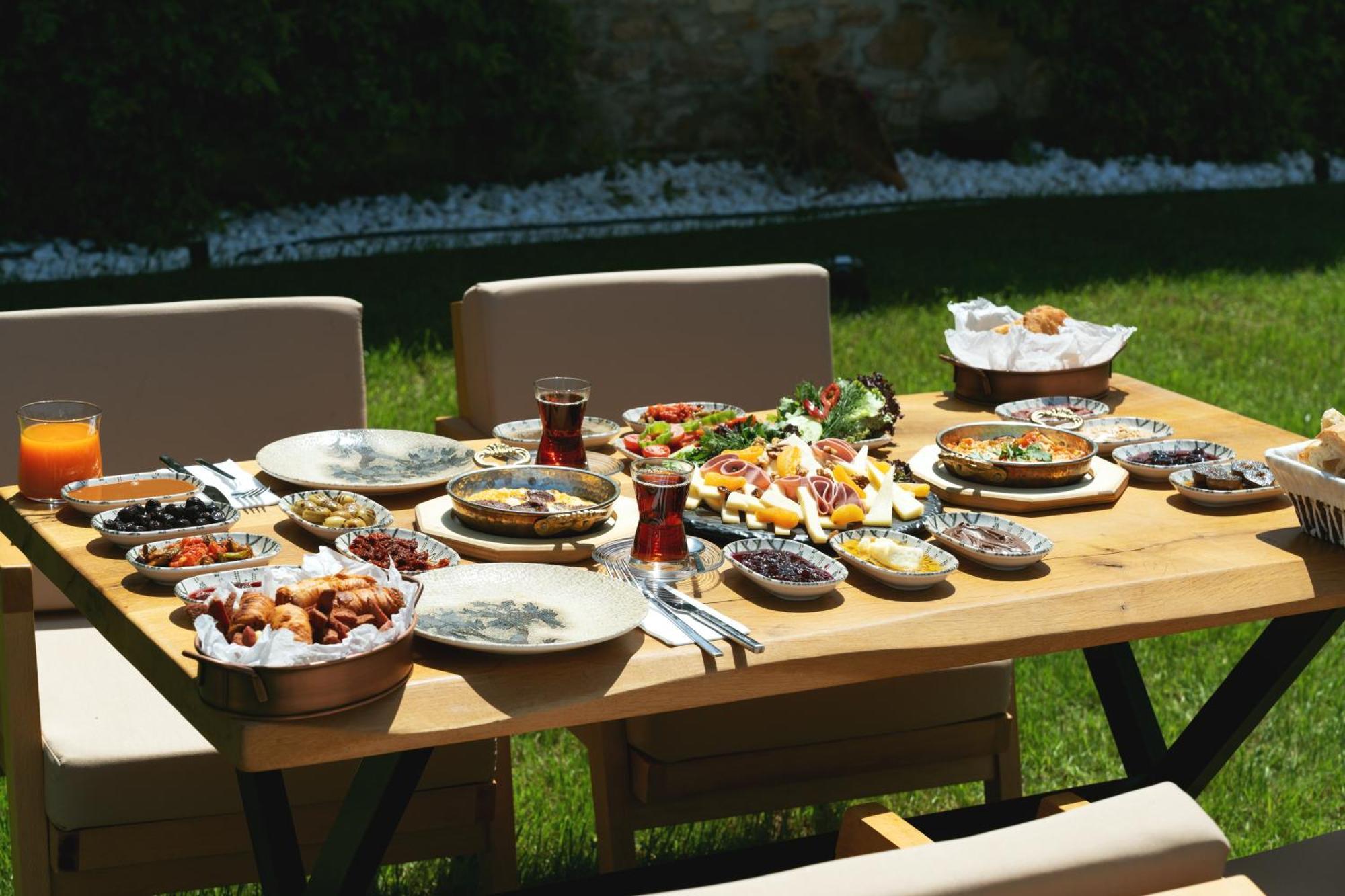 Ride And Stay Çeşme Exteriör bild